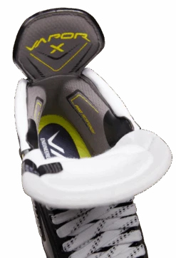 Bauer Vapor 3X Pro Senior Roller Skates -Hockey Sales Store 1060217 RH VAPOR 3X PRO SKATE 0522 clipped dc641b8a 5378 4719 a5bb 0dda88258395