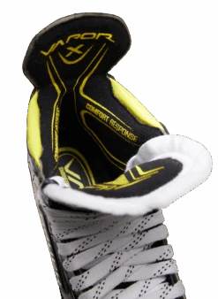 Bauer Vapor 3X Senior Roller Skates -Hockey Sales Store 1060219 RH VAPOR 3X SKATE 0524 clipped 1 ccefa653 544a 4b32 9fe6 79905398f6ab